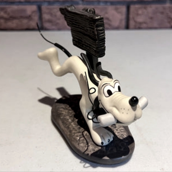WDCC Dynamite Dog The Delivery Boy 1931 Pluto Movie Walt Disney Classics - Picture 3 of 5